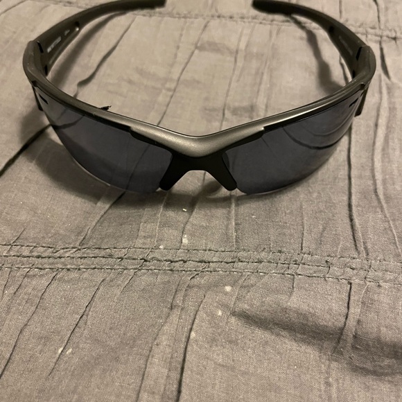 Spider performance polarized sunglasses - Picture 3 of 4